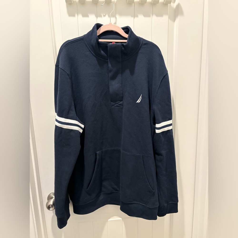 Nautica Navy and Gray Pullover
